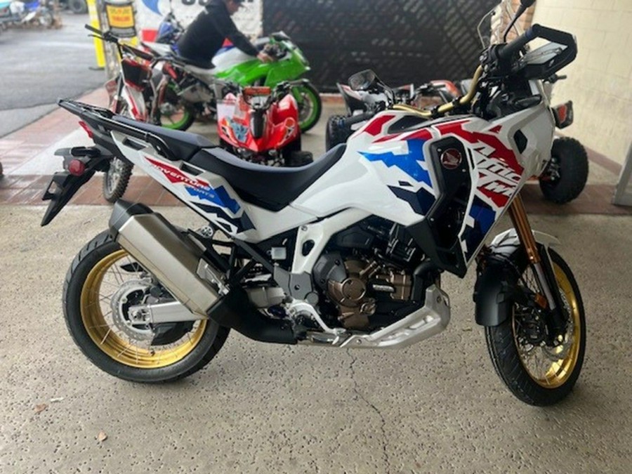 2025 Honda Africa Twin Adventure Sports ES DCT
