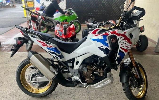 2025 Honda Africa Twin Adventure Sports ES DCT