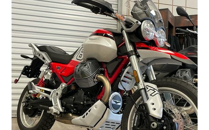 2025 Moto Guzzi V85 TT