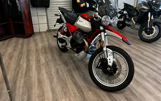 2025 Moto Guzzi V85 TT