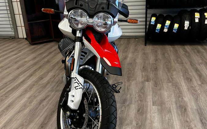 2025 Moto Guzzi V85 TT