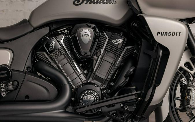2022 Indian Pursuit® Dark Horse®