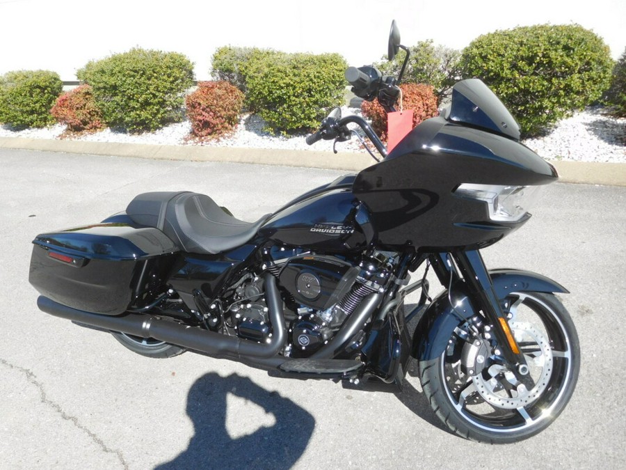 FLTRX 2024 Road Glide™