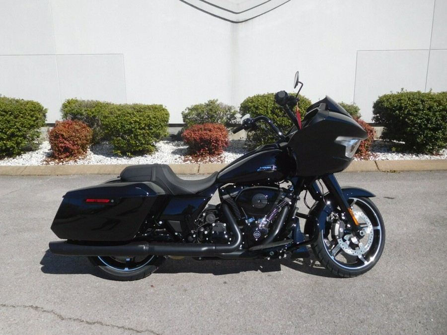 FLTRX 2024 Road Glide™