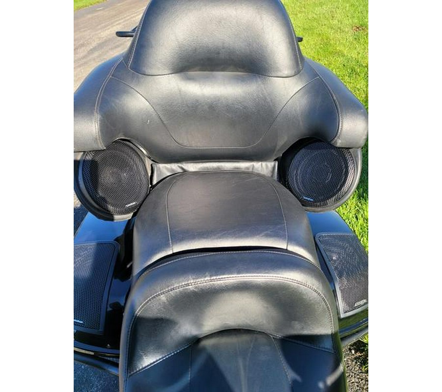 2015 Harley-Davidson® FLHTK - Ultra Limited