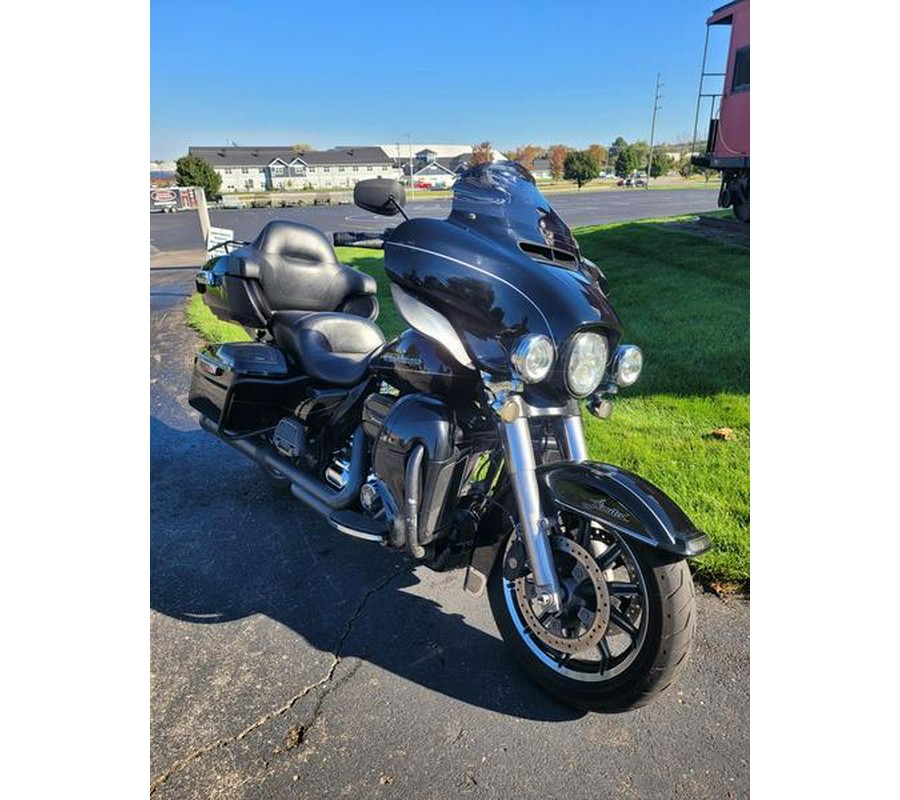 2015 Harley-Davidson® FLHTK - Ultra Limited