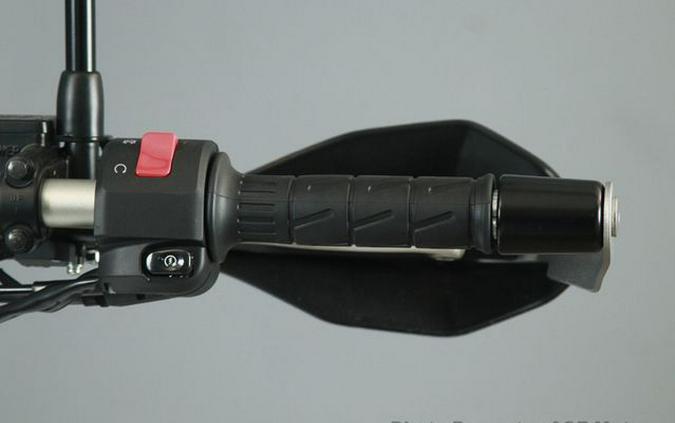 2026 Kawasaki KLE500 SE ABS