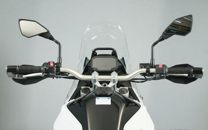 2026 Kawasaki KLE500 SE ABS
