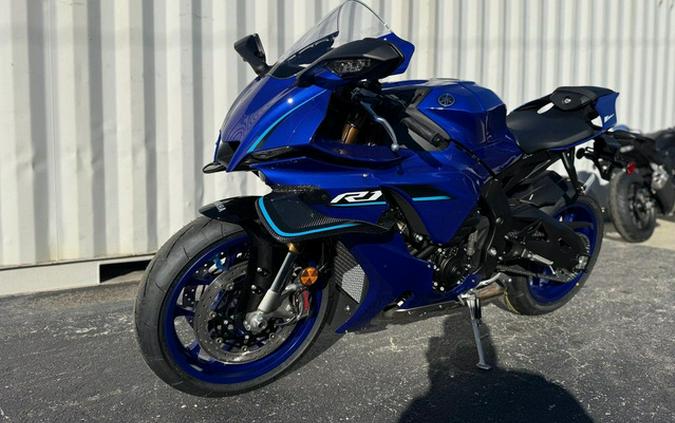 2026 Yamaha YZF-R1 R1 CA