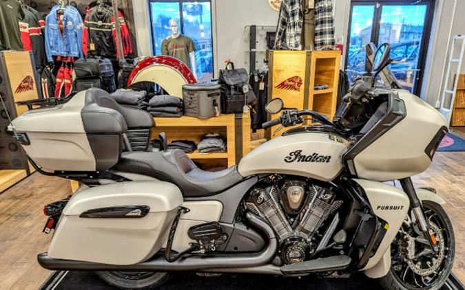 2023 Indian Motorcycle® Pursuit Dark Horse Silver Quartz Smoke