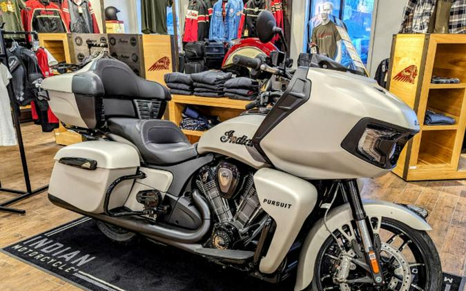 2023 Indian Motorcycle® Pursuit Dark Horse Silver Quartz Smoke