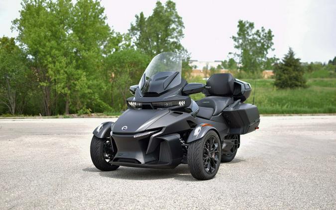 2023 Can-Am Spyder RT Limited Dark Wheels