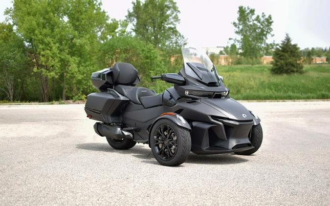 2023 Can-Am Spyder RT Limited Dark Wheels