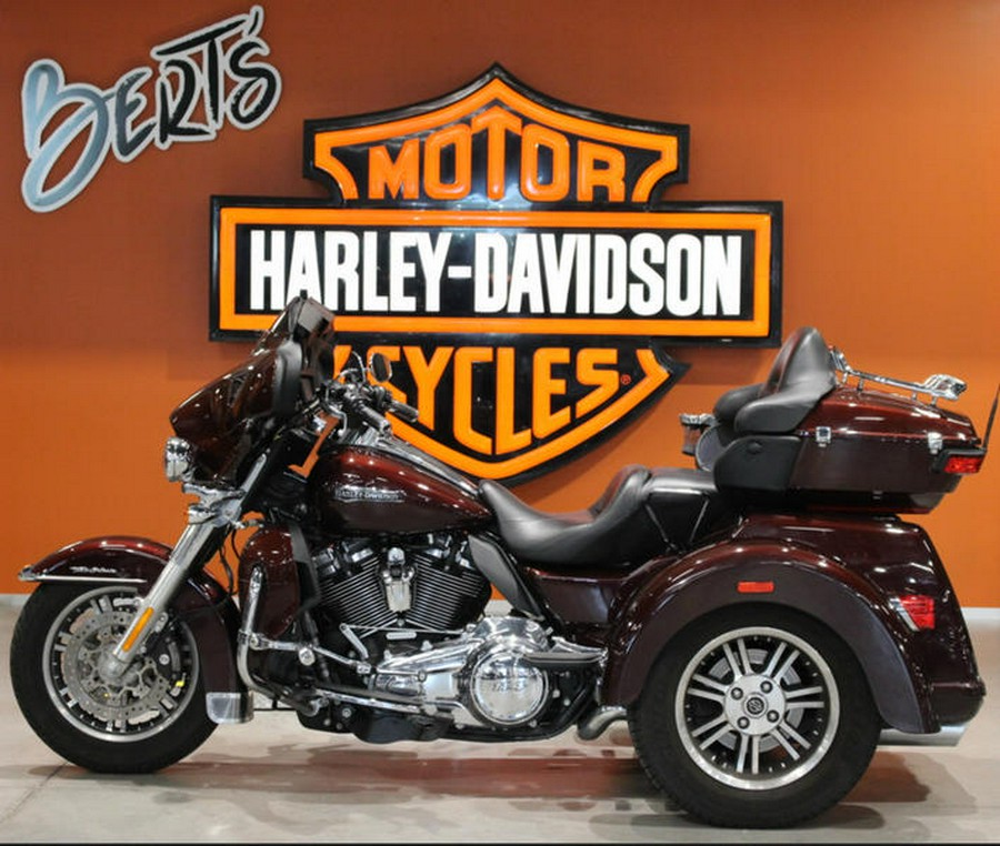 2019 Harley-Davidson® FLHTCUTG - Tri Glide® Ultra