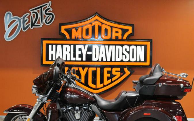 2019 Harley-Davidson® FLHTCUTG - Tri Glide® Ultra