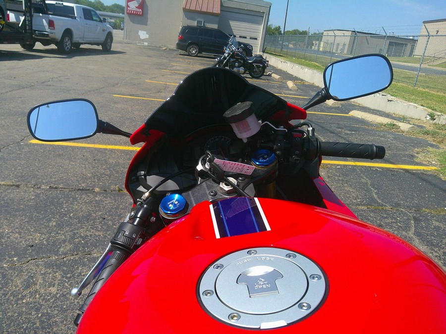 2024 Honda CBR600RR Base