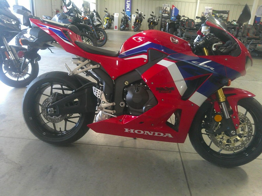 2024 Honda CBR600RR Base