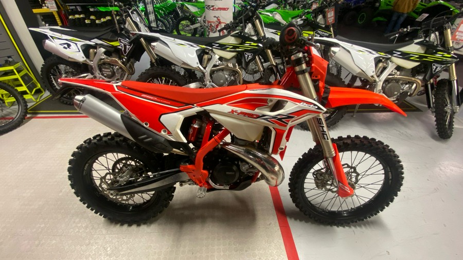 2025 Beta Motorcycles RR X-Pro 250 2-Stroke *DEMO*