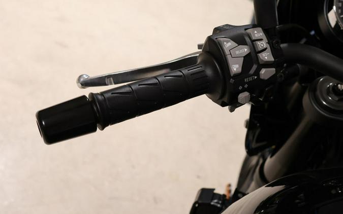 2026 Kawasaki Z900RS Cafe ABS
