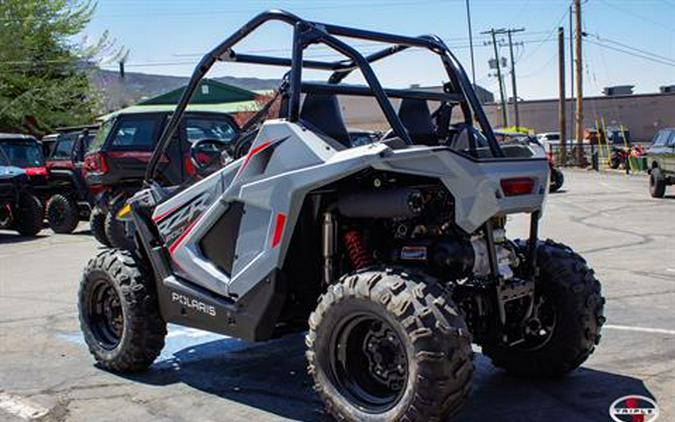 2024 Polaris RZR 200 EFI