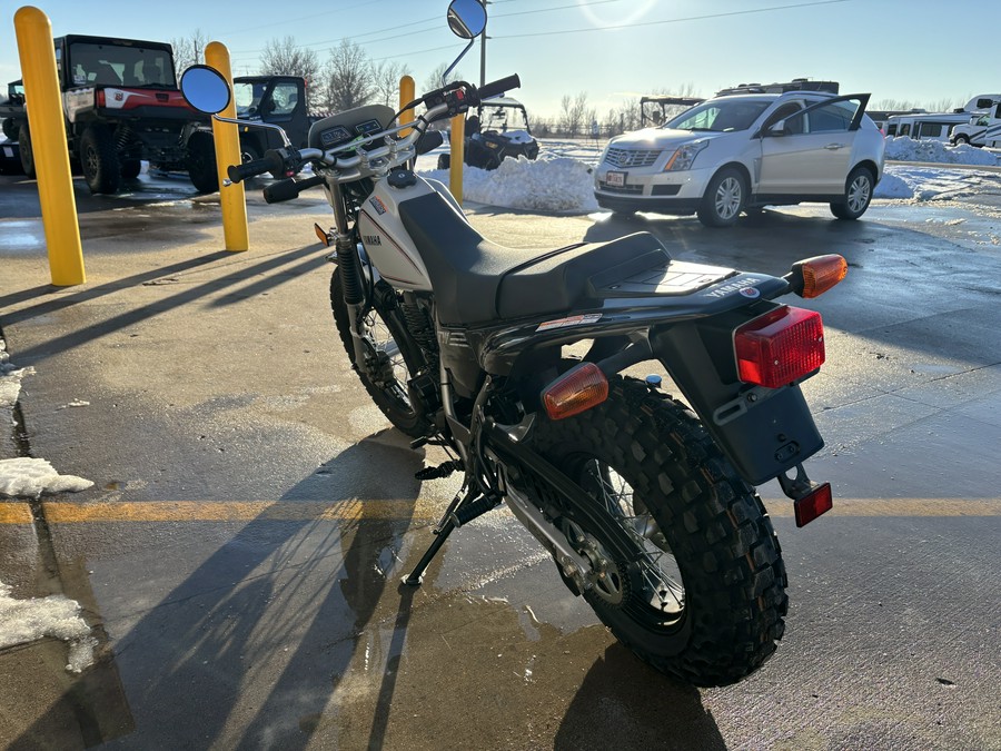 2025 Yamaha TW200