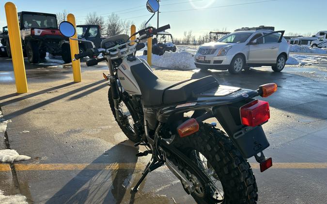 2025 Yamaha TW200