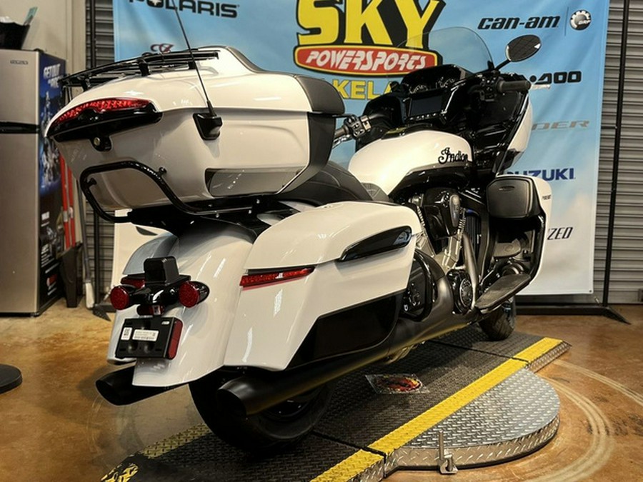 2025 Indian Pursuit Dark Horse 112 W/Powerband Audio Ghost W