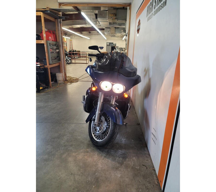 2012 Harley-Davidson® Road Glide® Ultra Big Blue Pearl FLTRU103