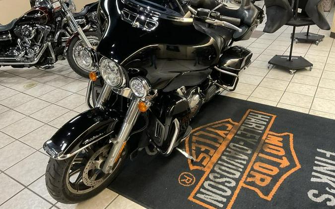 2018 Harley-Davidson® FLHTCU - Electra Glide® Ultra Classic®