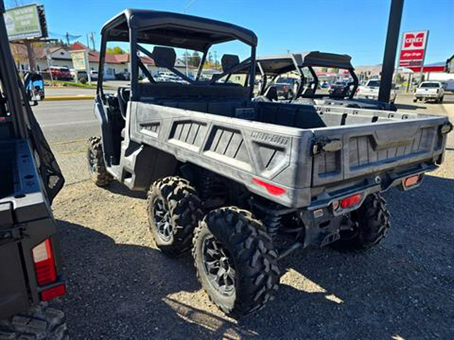 2022 Can-Am Defender 6x6 XT HD10