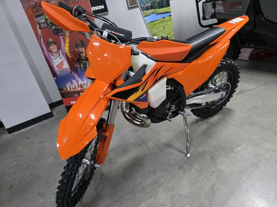2026 KTM XC 300