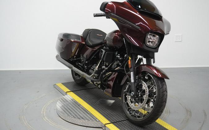 2024 Harley-Davidson® CVO™ Street Glide® Copperhead