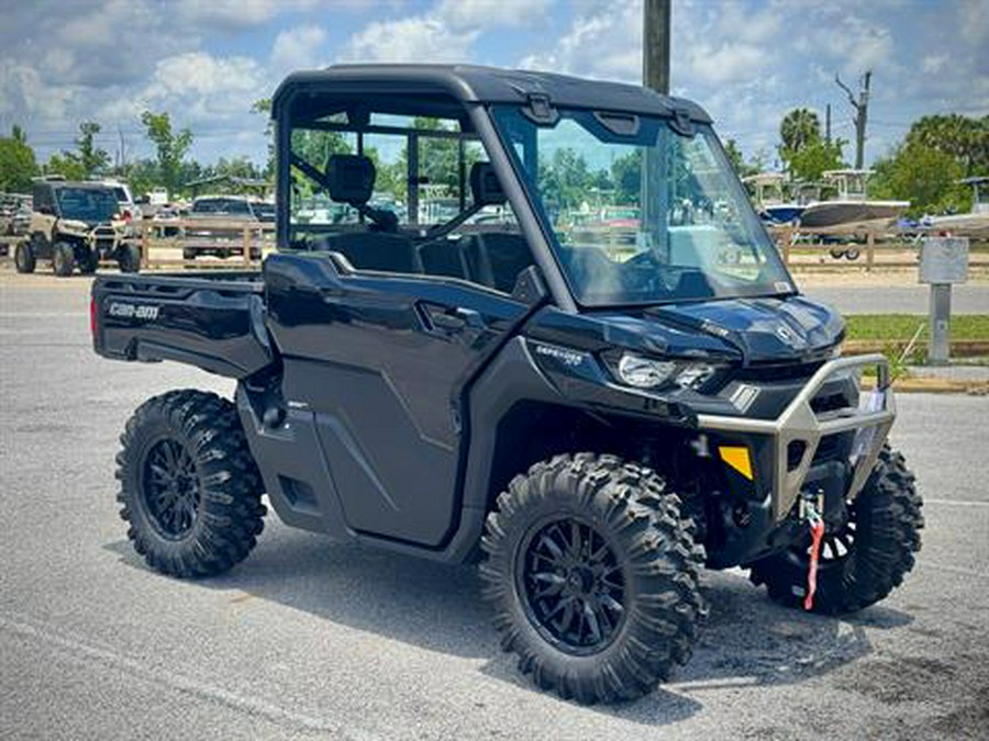 2023 Can-Am Defender XT HD9