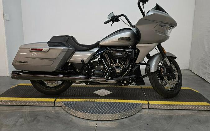 FLTRXSE 2023 CVO™ Road Glide