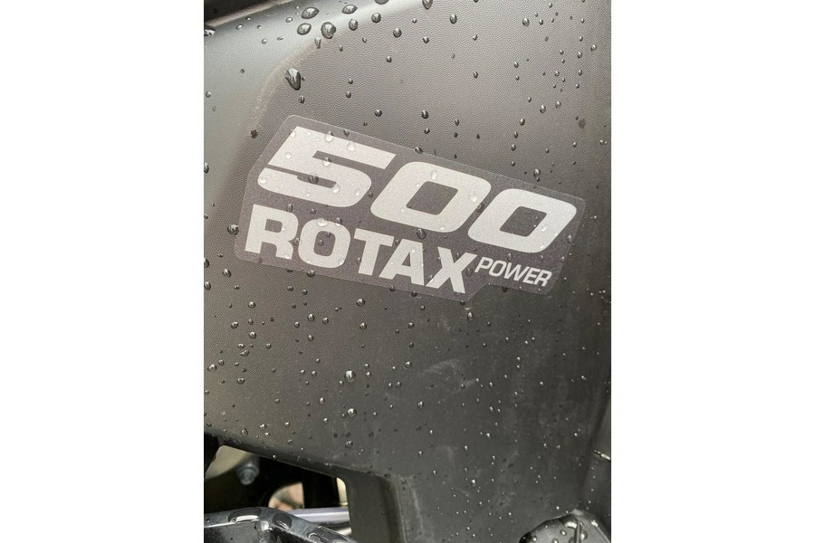 2024 Can-Am Outlander 500 Gray/Red