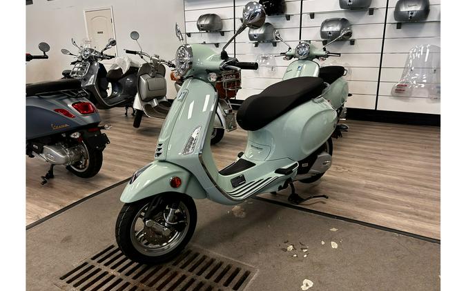 2025 Vespa Primavera 150