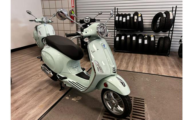 2025 Vespa Primavera 150