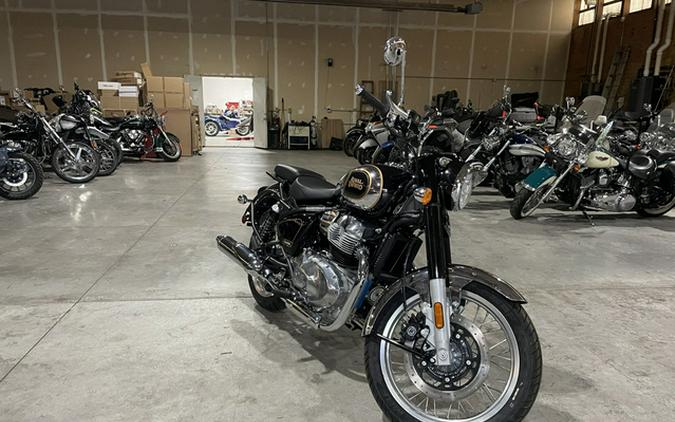 2026 Royal Enfield CLASSIC 650 - BLACK CHROME