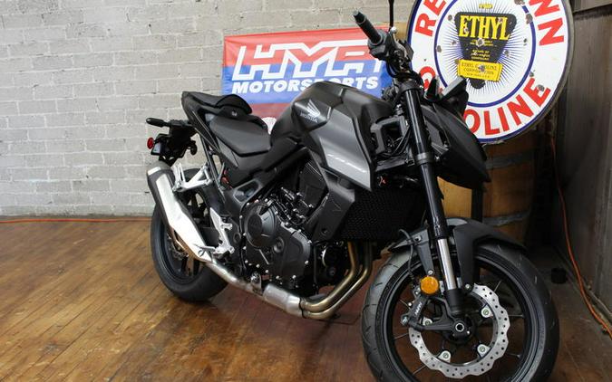 2025 Honda® CB750 Hornet