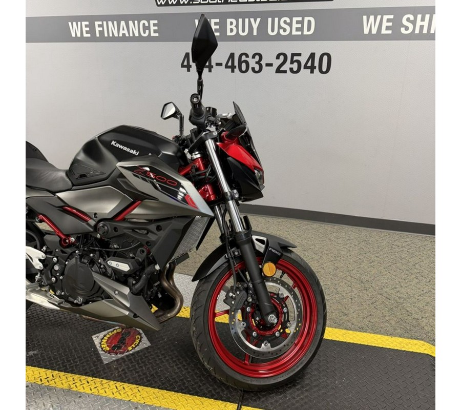 2024 Kawasaki Z500 SE ABS
