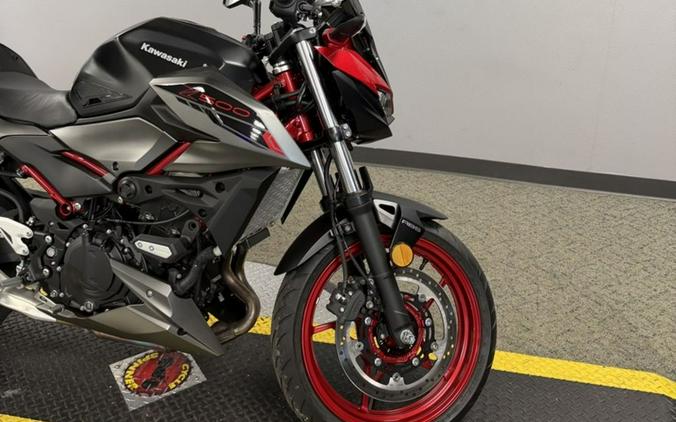 2024 Kawasaki Z500 SE ABS