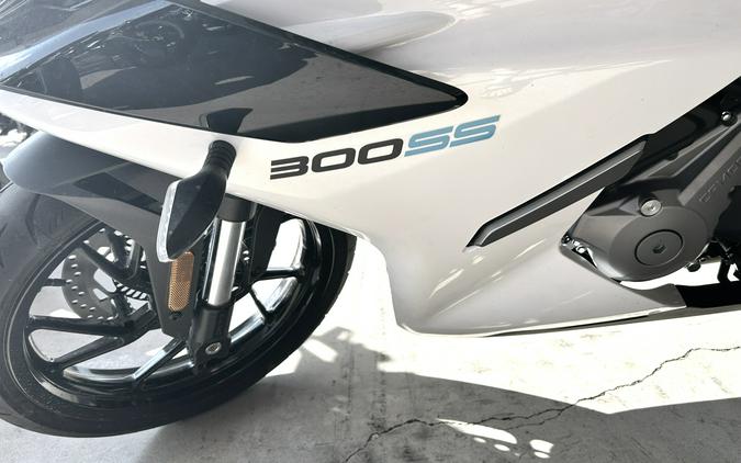 2025 CFMOTO 300SS