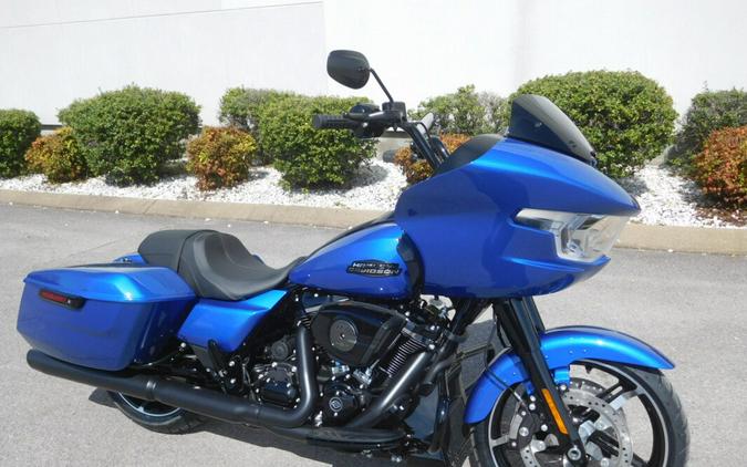 FLTRX 2024 Road Glide™