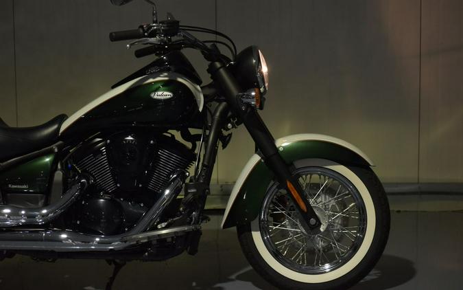 2022 Kawasaki Vulcan® 900 Classic