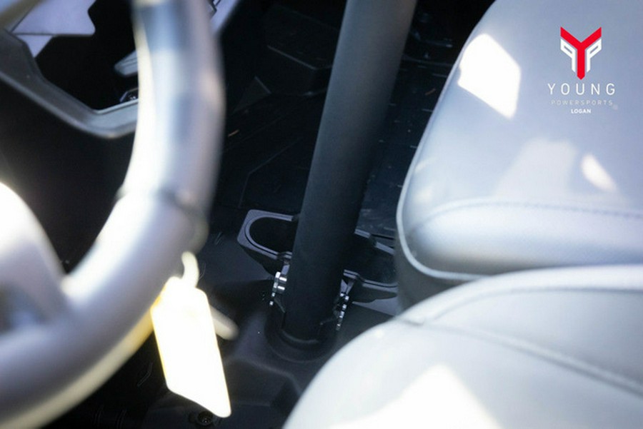 2025 Can-Am Defender Limited HD10 Wildland Camo