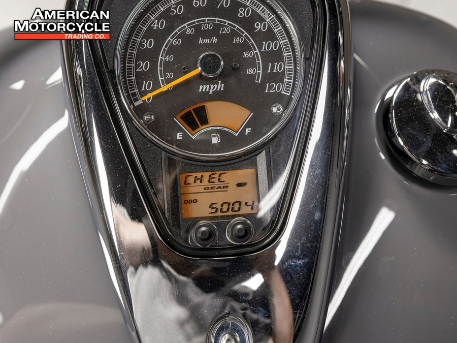 2021 Suzuki VL800