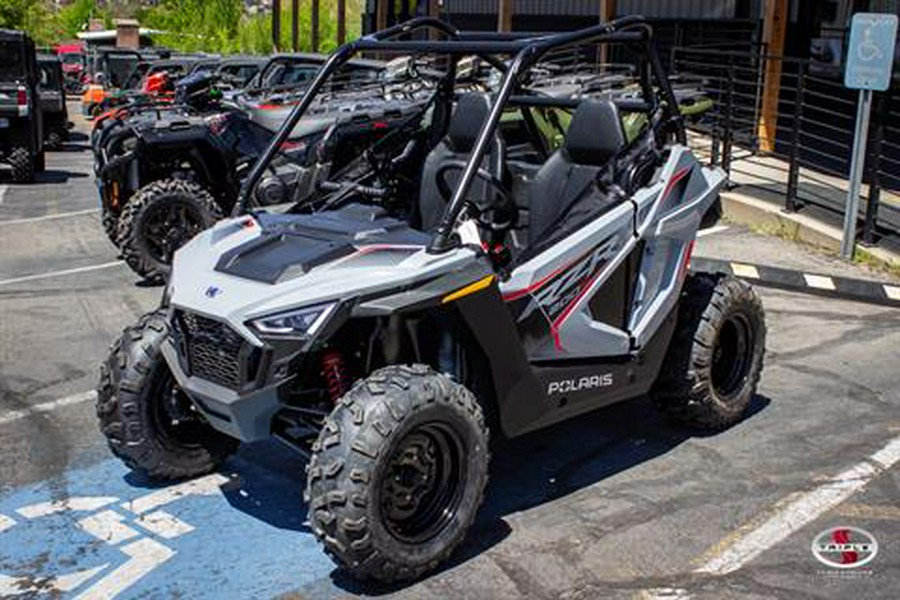 2024 Polaris RZR 200 EFI