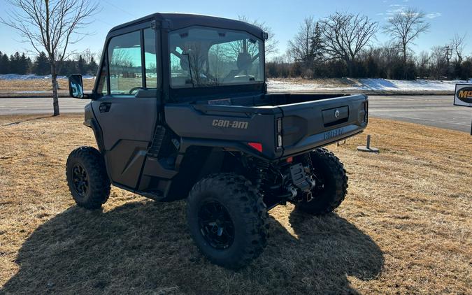 2026 Can-Am Defender XT CAB HD11