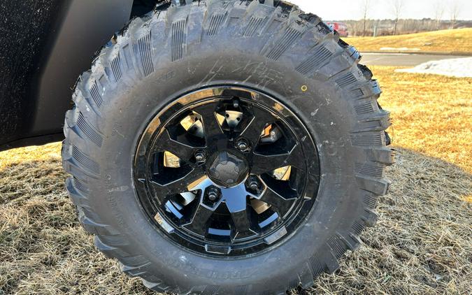 2026 Can-Am Defender XT CAB HD11