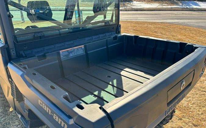 2026 Can-Am Defender XT CAB HD11